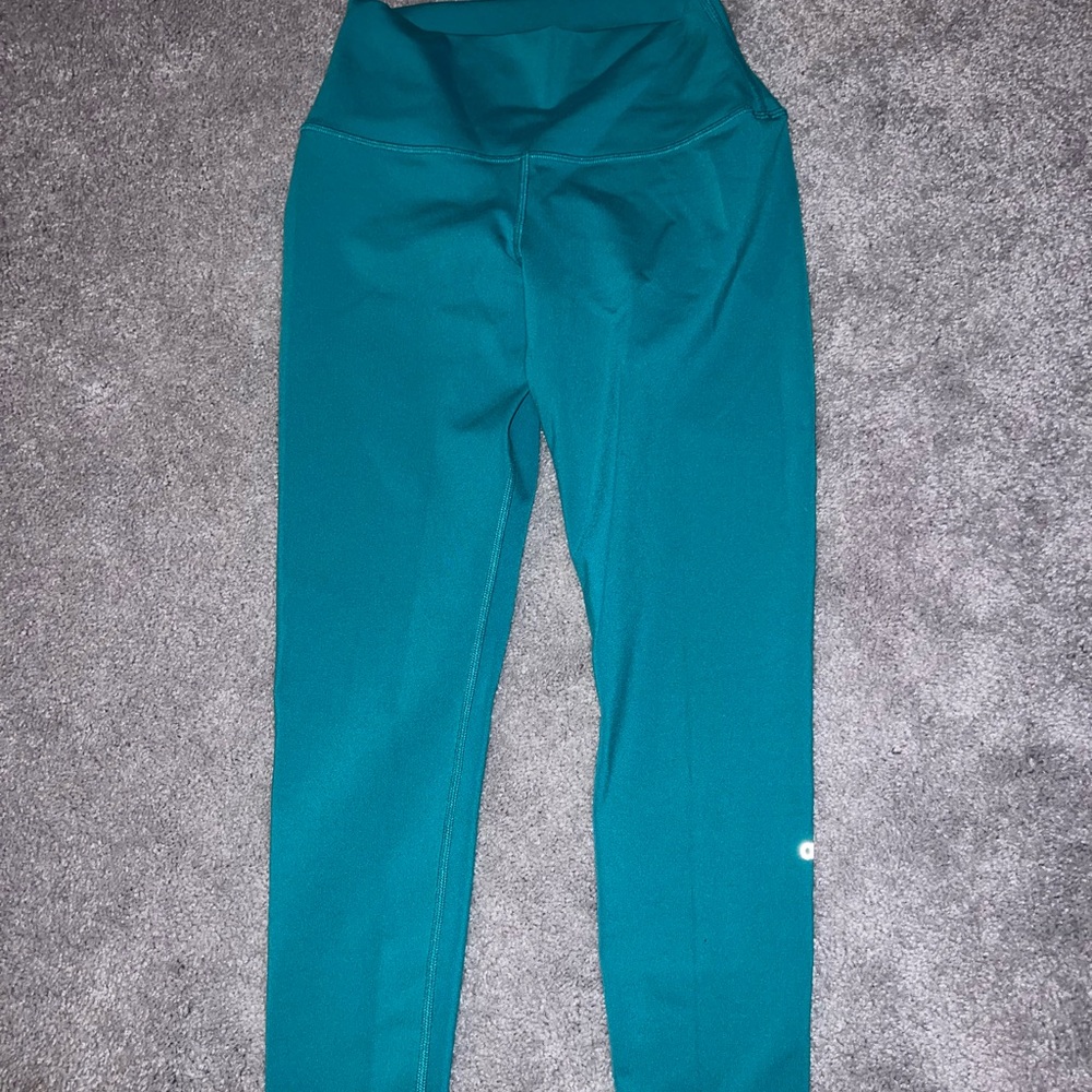 Green leggings